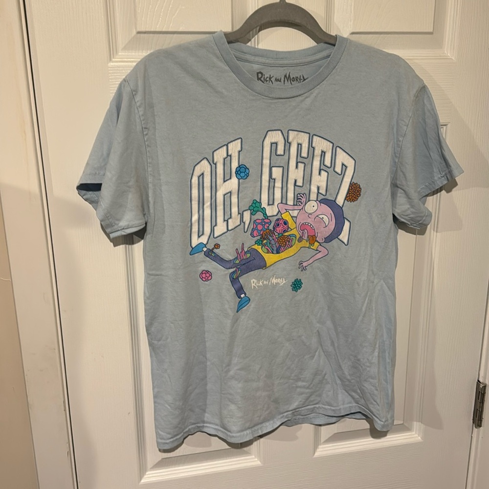 M sized Rick and Morty tshirt